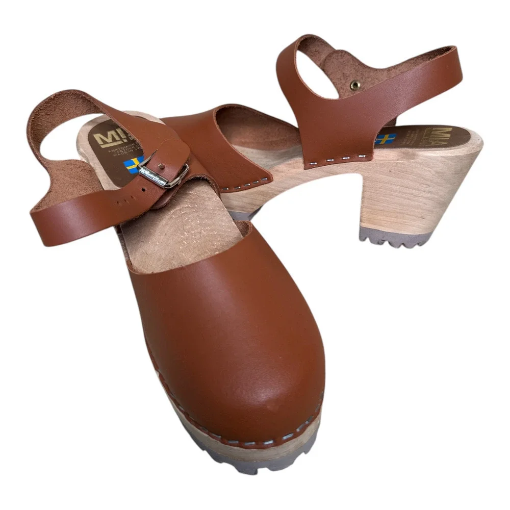 Mia Abby Cognac Brown Leather Wooden 3